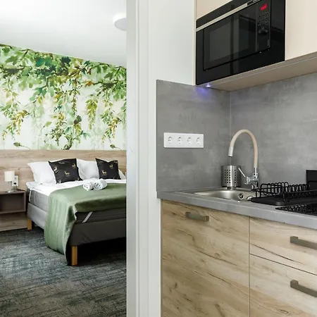 Park Apartment *